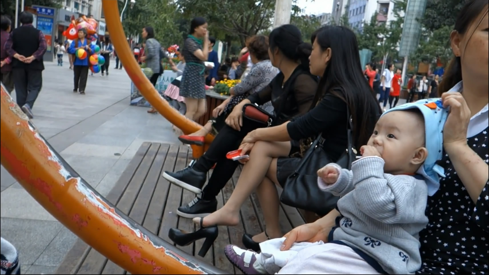 streetsnapshoep[00 00 18][20181210 204510 1]